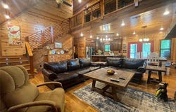 112 Timber Creek Trail, Broken Bow, OK 74728