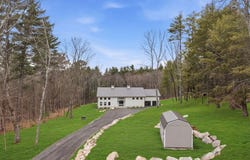 41 Myrtle St, Norfolk, MA 02056