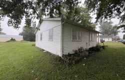 106 N Maple, Cincinnati, IA 52549