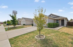 5320 Vinebrook Way, Princeton, TX 75407