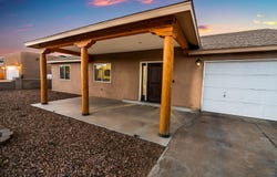 3004 22nd Avenue SE, Rio Rancho, NM 87124