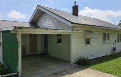500 E 1St Street, Leon, IA 50144