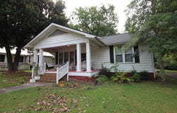 346 Benton St, HUNTINGDON, TN 38344
