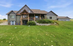 2074 Desperado Trail, Corvallis, MT 59828