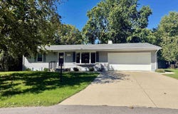 135 Fox Place, St Louis, MI 48880