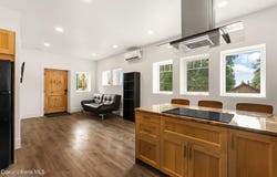 905 Pine St, Sandpoint, ID 83864