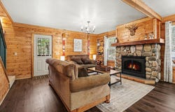 5526 W Longbridge Road, Pentwater, MI 49449