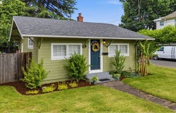 370 24TH St, Salem, OR 97301