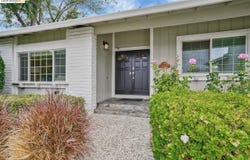 2198 La Orinda, Concord, CA 94518