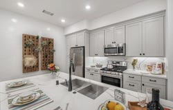 1000 Berryessa LN 211, DAVIS, CA 95616