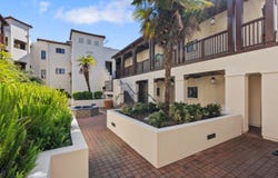 244 View ST, Mountain View, CA 94041