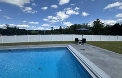 187 W Park St, Lee, MA 01238