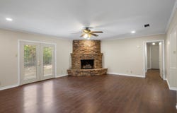 411 N Glencrest, White Oak, TX 75693