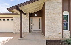 5803 Eureka Dr, Austin, TX 78745