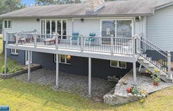 7473 Ely Lake Dr, Eveleth, MN 55734