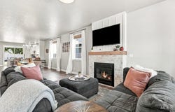 365 N Tullshire, Eagle, ID 83616