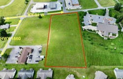 W Kentucky 94 Highway, Murray, KY 42071