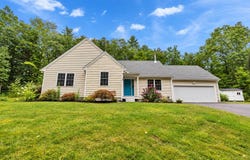 12 Springvale Avenue, Brookline, NH 03033