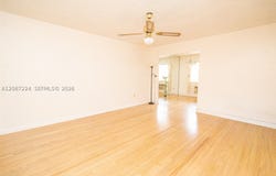 637 SW 11th St, Miami, FL 33129