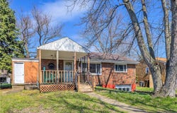4060 Hart Ct, Murrysville, PA 15668