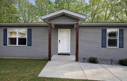 28 Bright Drive, Branson West, MO 65737