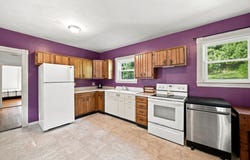 116 Richardson St, Warren, MA 01083