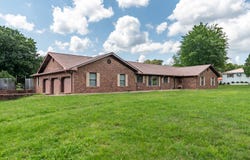 801 Lynnview Drive, Albany, KY 42602