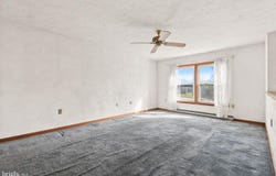 30 SUGARBOOT LN, HANOVER, PA 17331
