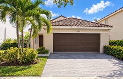 1359 Sabal Trl, Weston, FL 33327
