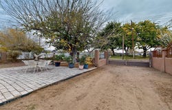 305 San Jose Avenue SE, Albuquerque, NM 87102