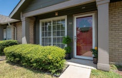 1015 E Yager Ln, Austin, TX 78753