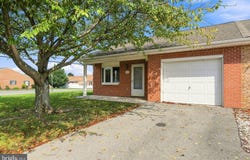 202 WINDING OAK Drive, HAGERSTOWN, MD 21740
