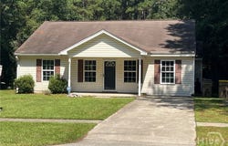 405 Shadowbrook Circle, Springfield, GA 31329