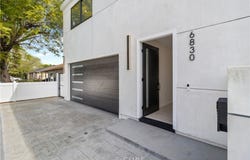 6830 N Lubao Avenue, Winnetka, CA 91306