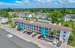 2217 SUNSET Drive, BRADENTON, FL 34207