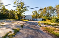 1765 Byrdstown Hwy., Livingston, TN 38506