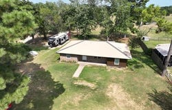 174 Hummingbird Circle, Colbert, OK 74733