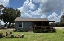 2443 E Old State Highway 71, La Grange, TX 78945
