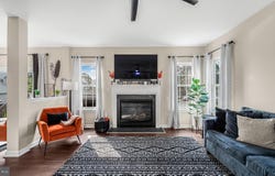 4941 BREEZE Way, DUMFRIES, VA 22025