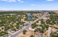 1000 N Main ST, Taylor, TX 76574
