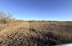 6093 Leal, Pleasanton, TX 78064
