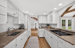 72 Hathaway Rd, Osterville, MA 02655