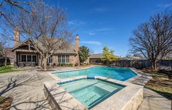 1902 Elmhurst Avenue, Nichols Hills, OK 73120