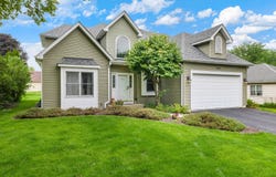 855 Ayers Street, Bolingbrook, IL 60440