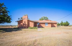 910 FM1842, Olton, TX 79064