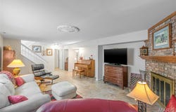 1529 Autumn Leaf Drive, Ballwin, MO 63021