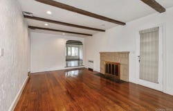 85 Oxford Boulevard, Great Neck, NY 11023