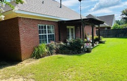 141 St James Place, Grenada, MS 38901