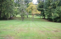 314 S Apache Rd, Clinton, TN 37716