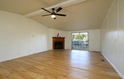 1461 E Harmons Ferry Road, Utica, KY 42376